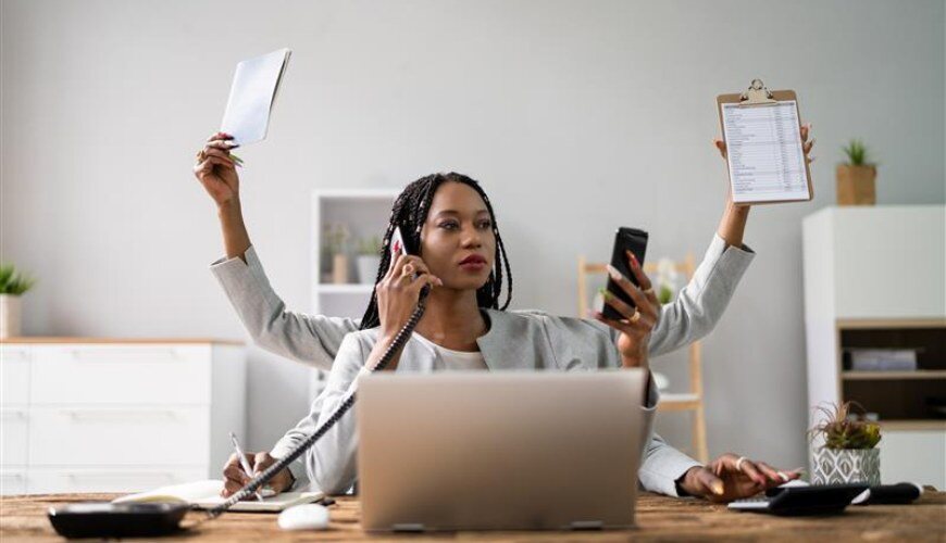 Your Essential List of 7 Productivity Hacks and Time Management Tips