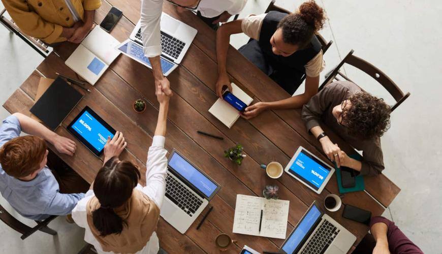 How to Improve Employee Engagement in Hybrid Offices