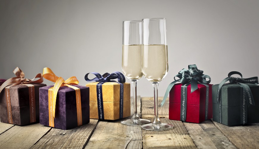 How to Purchase Client Gifts that Leave a Lasting Impression